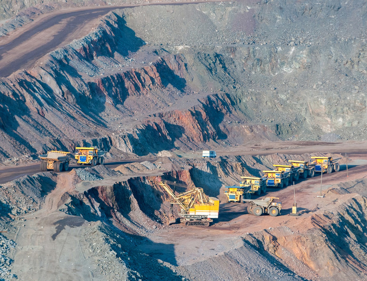  p>分层剥采比(bench stripping ratio)是指露天开采境界内某一水平