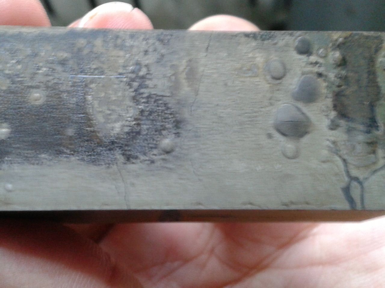 在天然气输送过程中,硫化氢对输送管线的应力腐蚀占很大比重