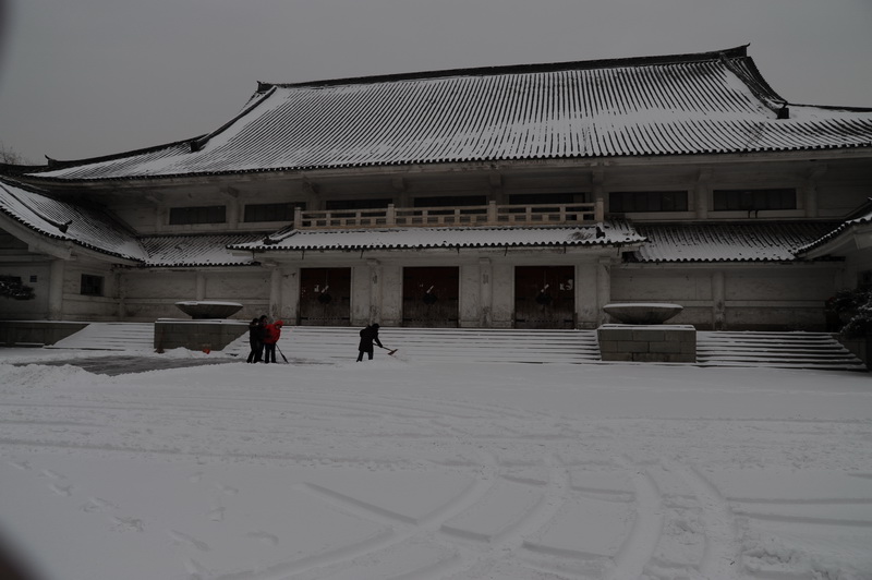  p data-id="gnwpjmvd3u">长春"鸣放宫"原名:神武殿.