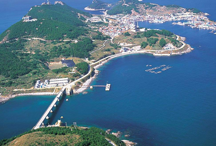  p>济州岛(韩语:         ;英语:jeju island)是 a target="_blank"