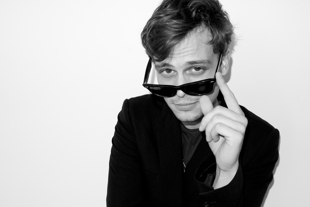  p>马修·格雷·古柏勒(matthew gray gubler),1980年3月9日出生于