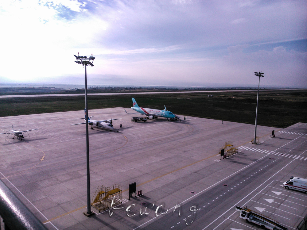  p>固原六盘山机场(guyuan liupanshan airport, a target="_blank"