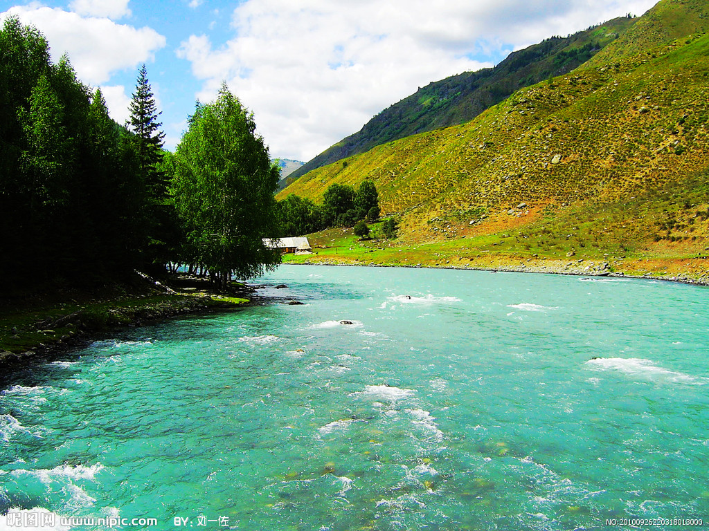 但是,自然景观旅游资源必须经过人为的开发,建筑旅游设施,才能成之为