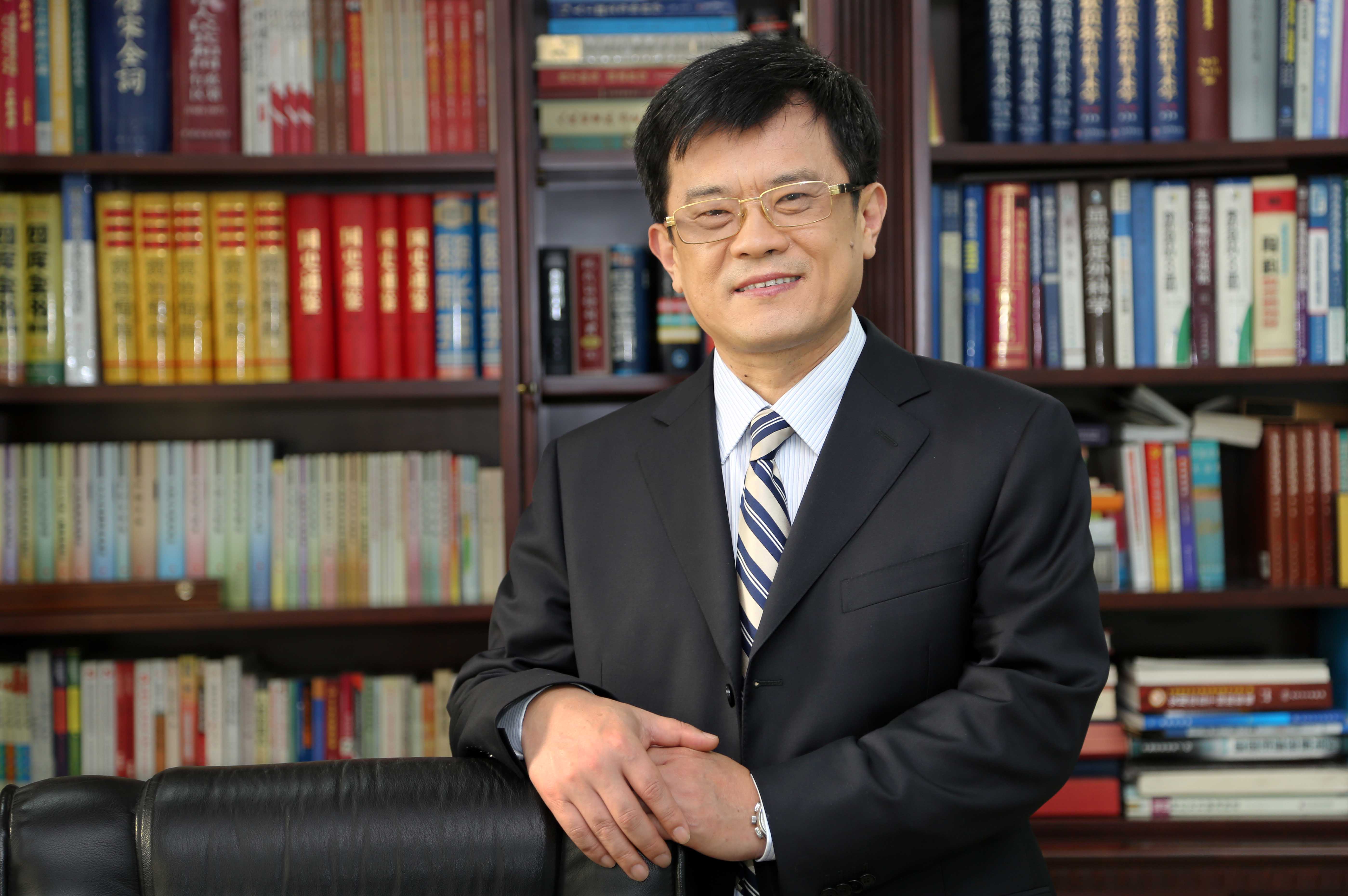  p>蔡郑东,男,主任医师,博士生导师.