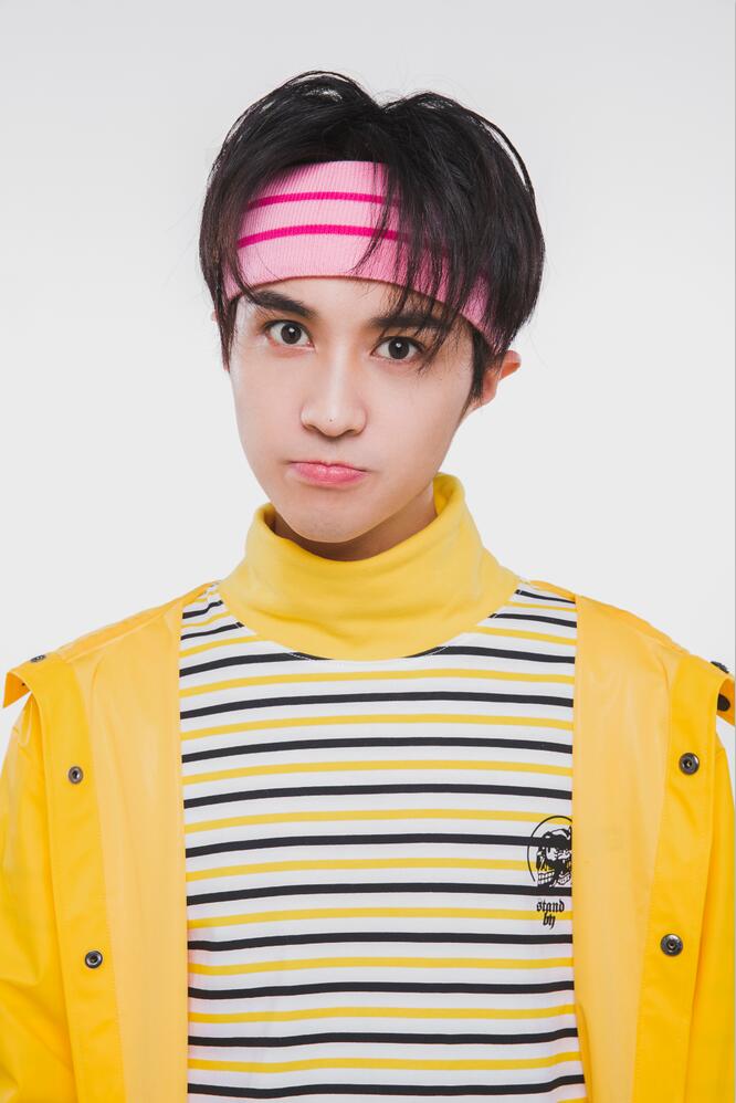  p>徐杨,1997年4月16日出生于浙江温州,中国内地男演员.