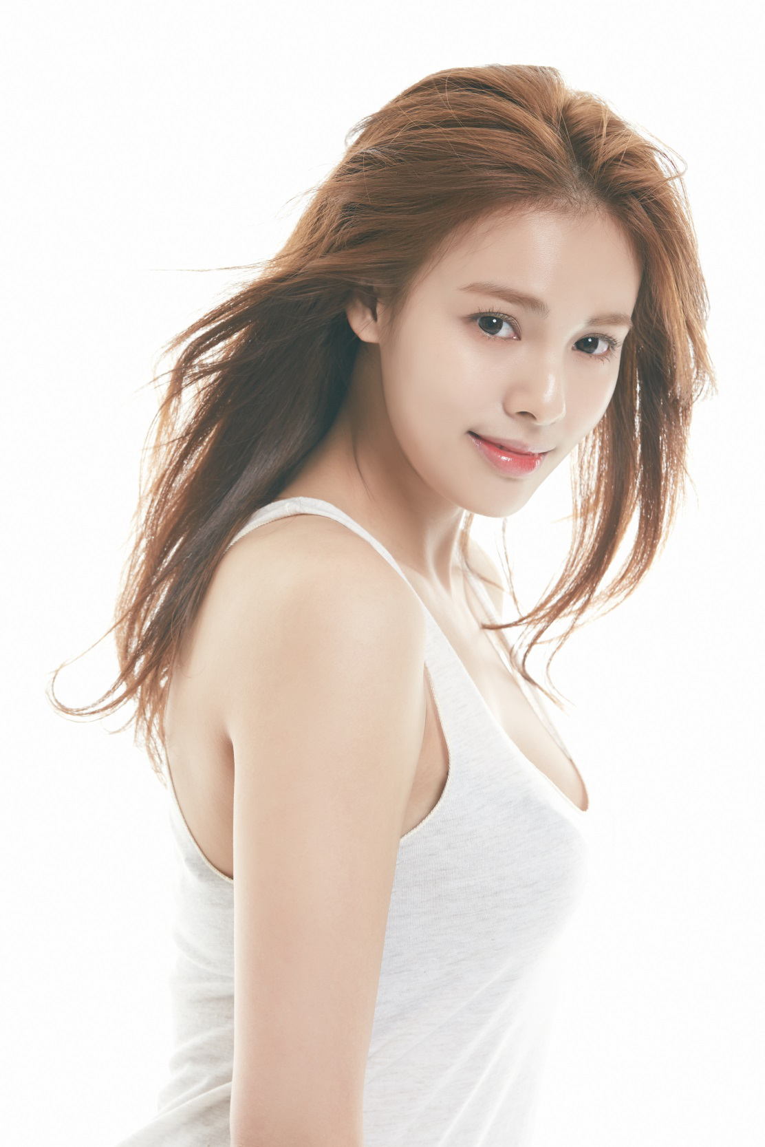  p>吕佳容(christine)出生于台湾,从小学习芭蕾和钢琴的吕佳容有种由