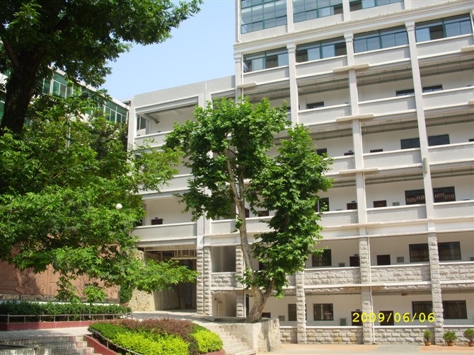 湖北省黄石市第三中学