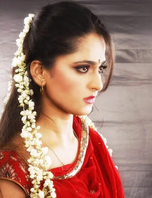 安努舒卡·谢蒂