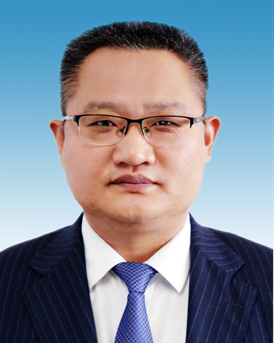  p data-id="sg5xsoapnvxg">曹星伟,男,1976年