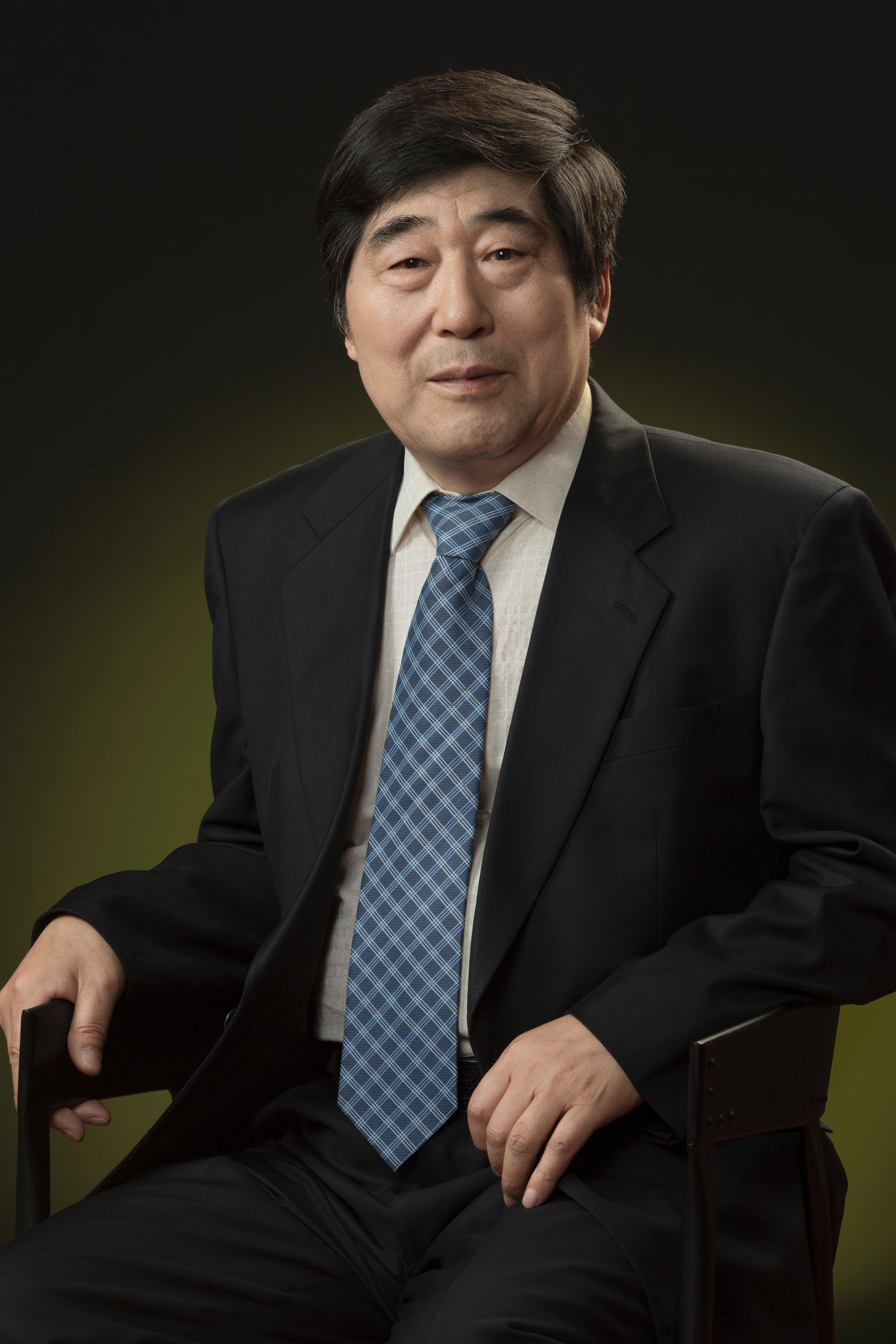  p data-id="2labitsknsg">金炳镐,男,朝鲜族, span class="ref" data