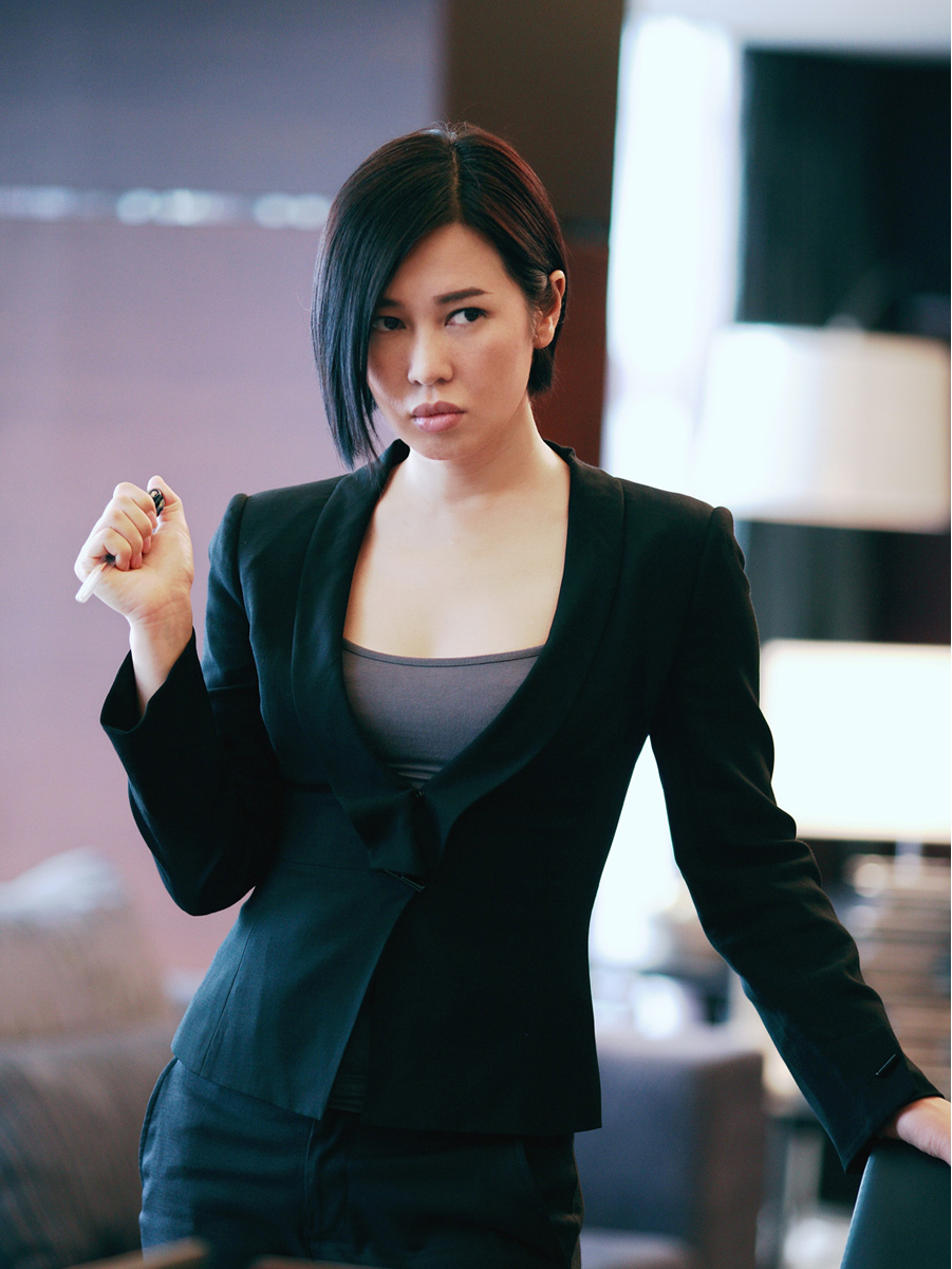 周莉