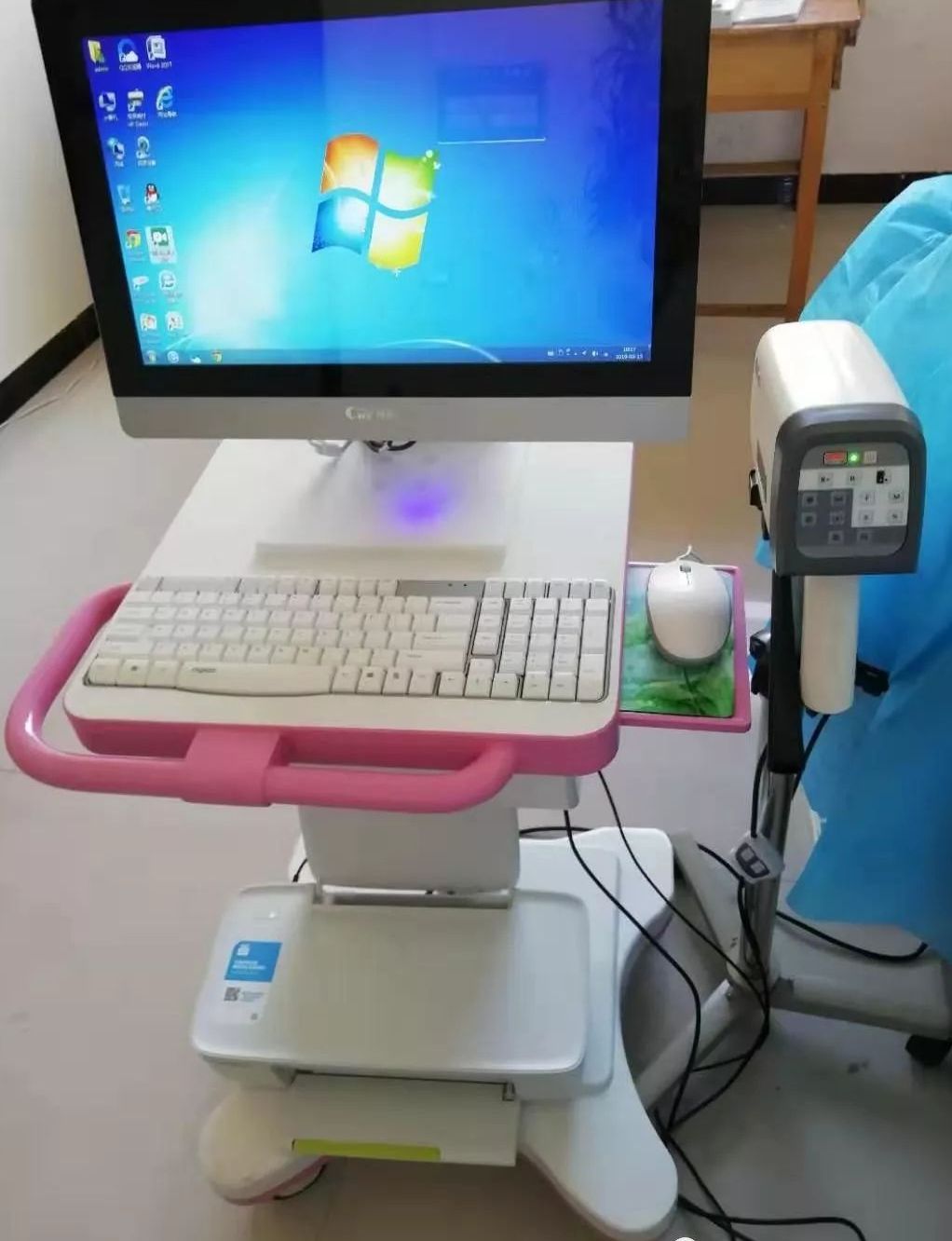 zj-6000型数码电子阴道镜