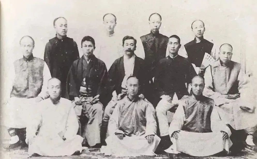 没有先行者，哪有后来人，中国同盟会成立始末！_百科TA说