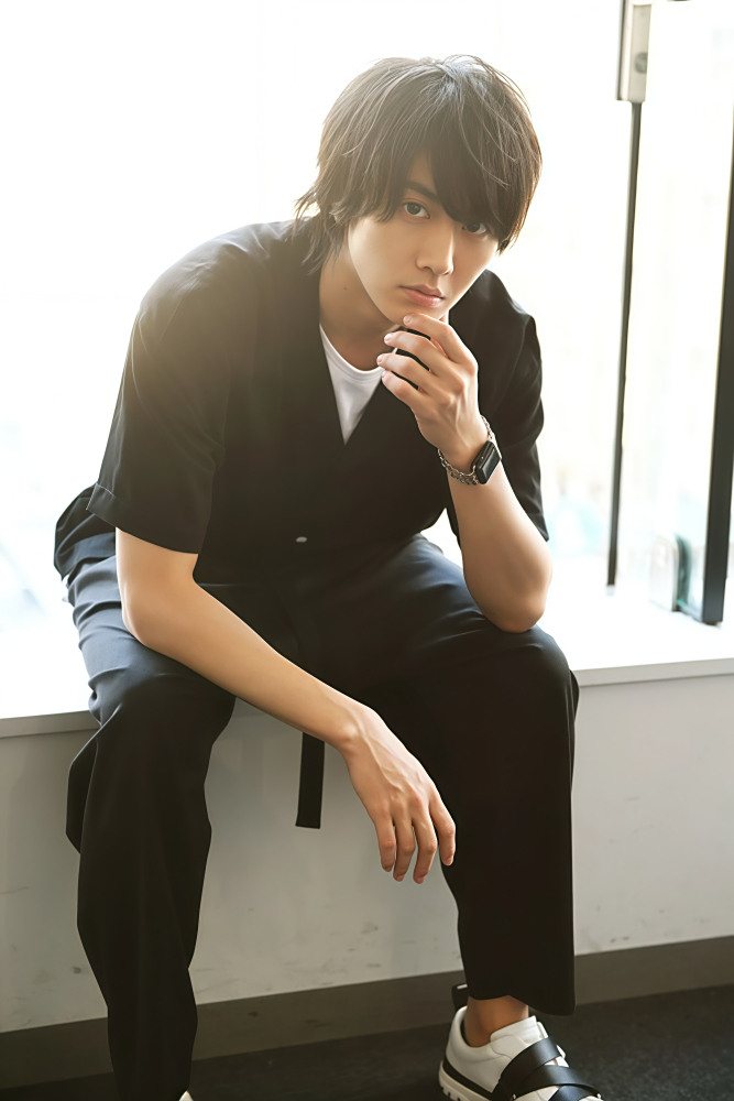 【新版】YOUPAPER 太田基裕 刀剣男士特集2ページ（ストレート）#4985 生写真(男性)/俳優 太田基裕(千子村正)/名前入り(英字