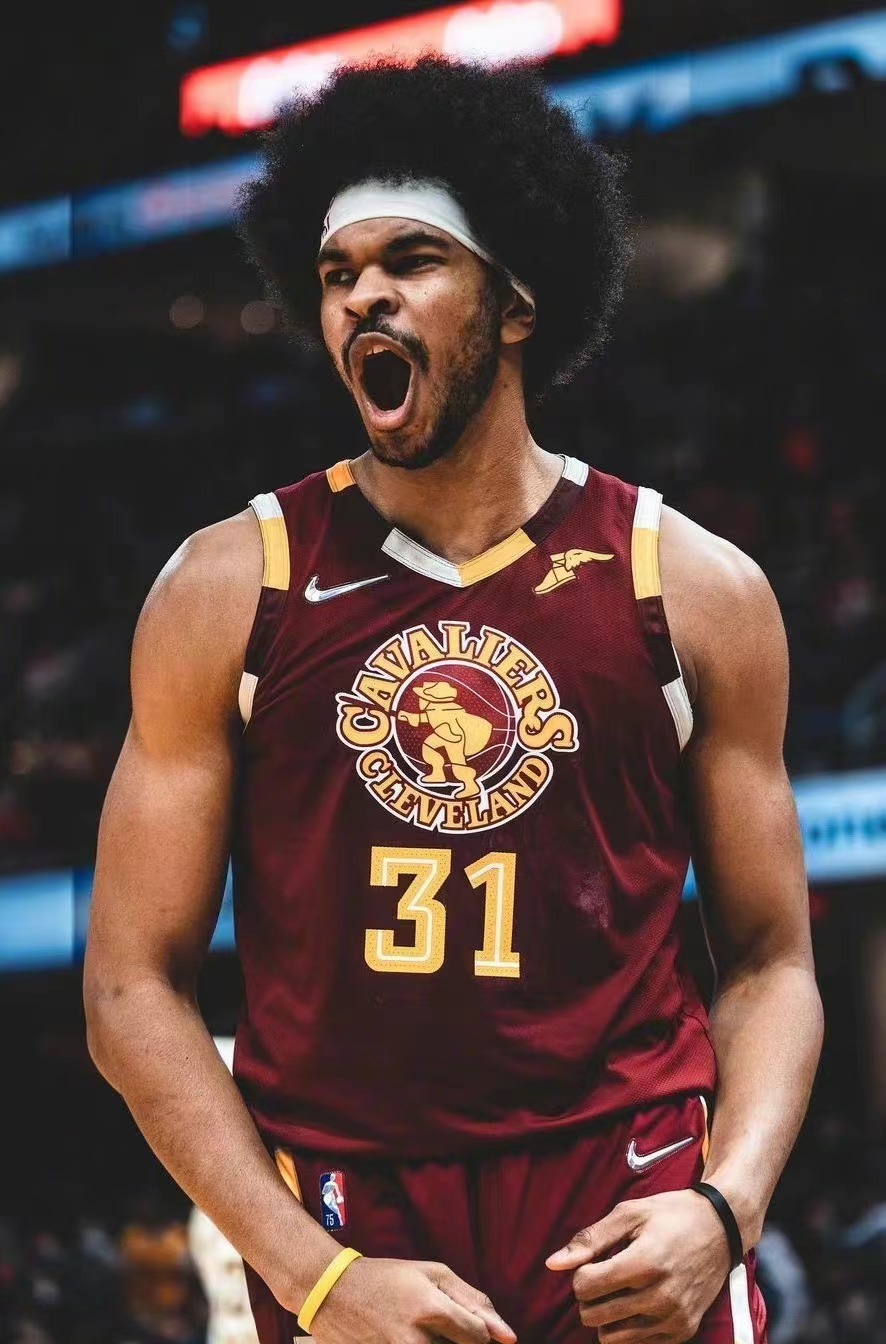  p>贾勒特·艾伦(jarrett allen),1998年4月21日出生于 a target="