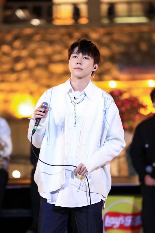 杨宝心_百度百科