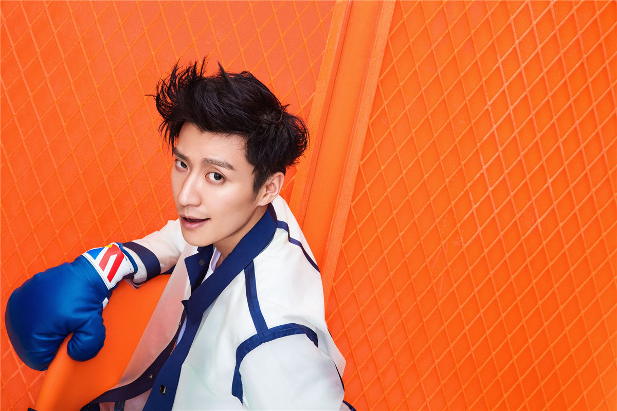  p>乔任梁 i>(1987年10月15日-2016年9月16日) /i>,出生于上海市,中国