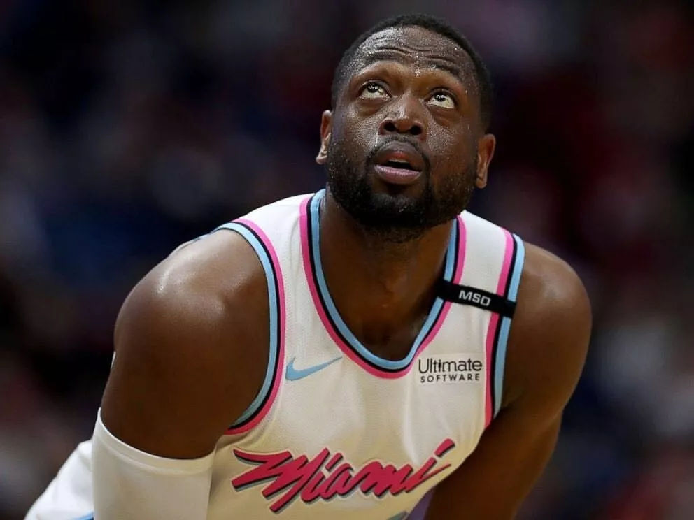  p>德怀恩·韦德(dwyane wade),1982年1月17日出生于美国 a target="