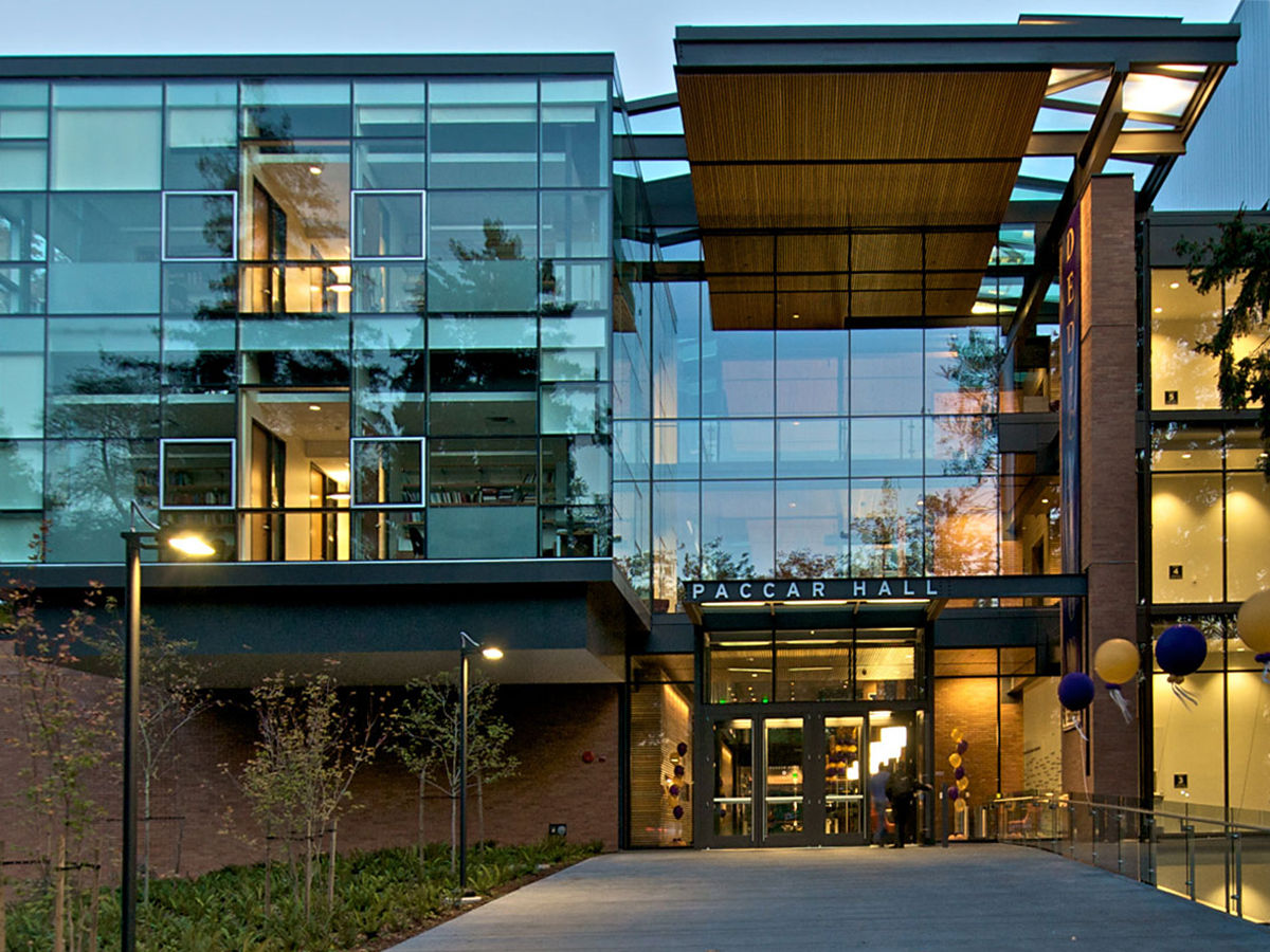  p>华盛顿大学商学院(university of washington business school)