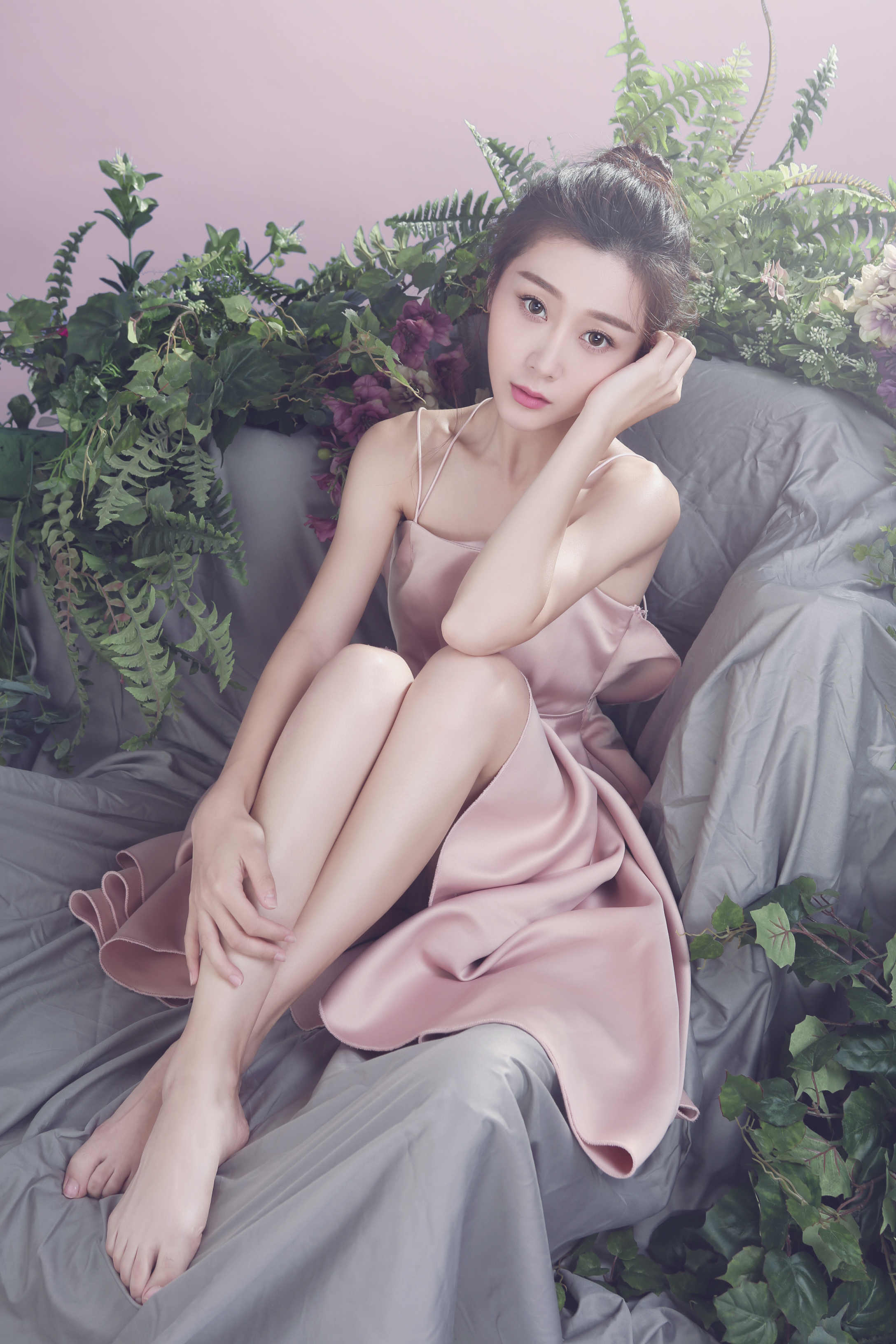  p data-id="gnwp4s7f60">李小娇,中国内地女演员,毕业于 a target="