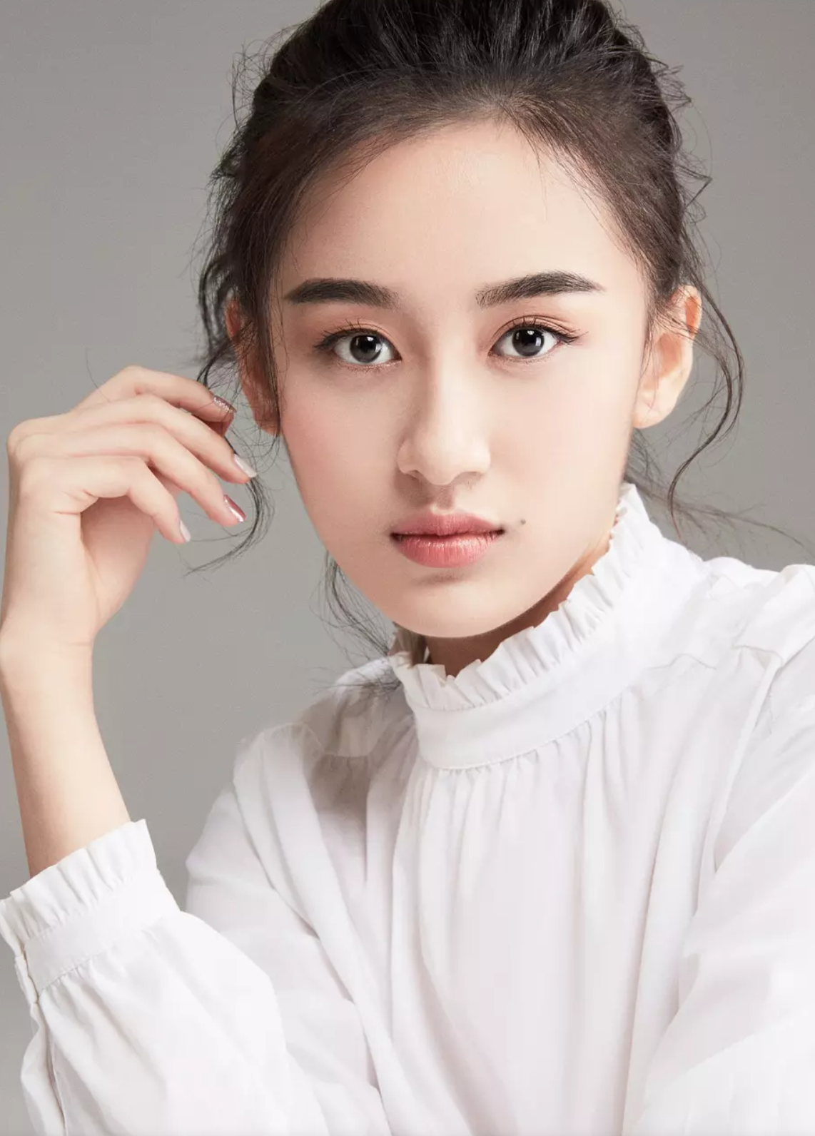  p data-id="gncol1c8zf">李源冰(brianne lee