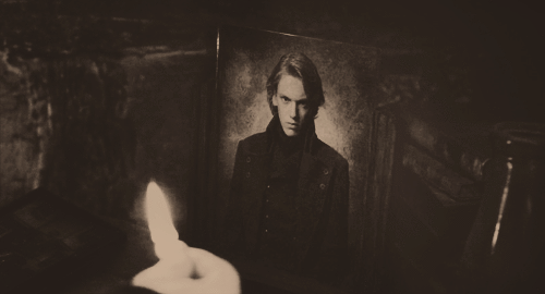  p> b>盖勒特·格林德沃 /b> ( b>gellert grindelwald /b>)(约 a