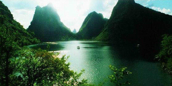 jzu">龙角天池位于 a target="_blank" href="/item/天等县/7180856"