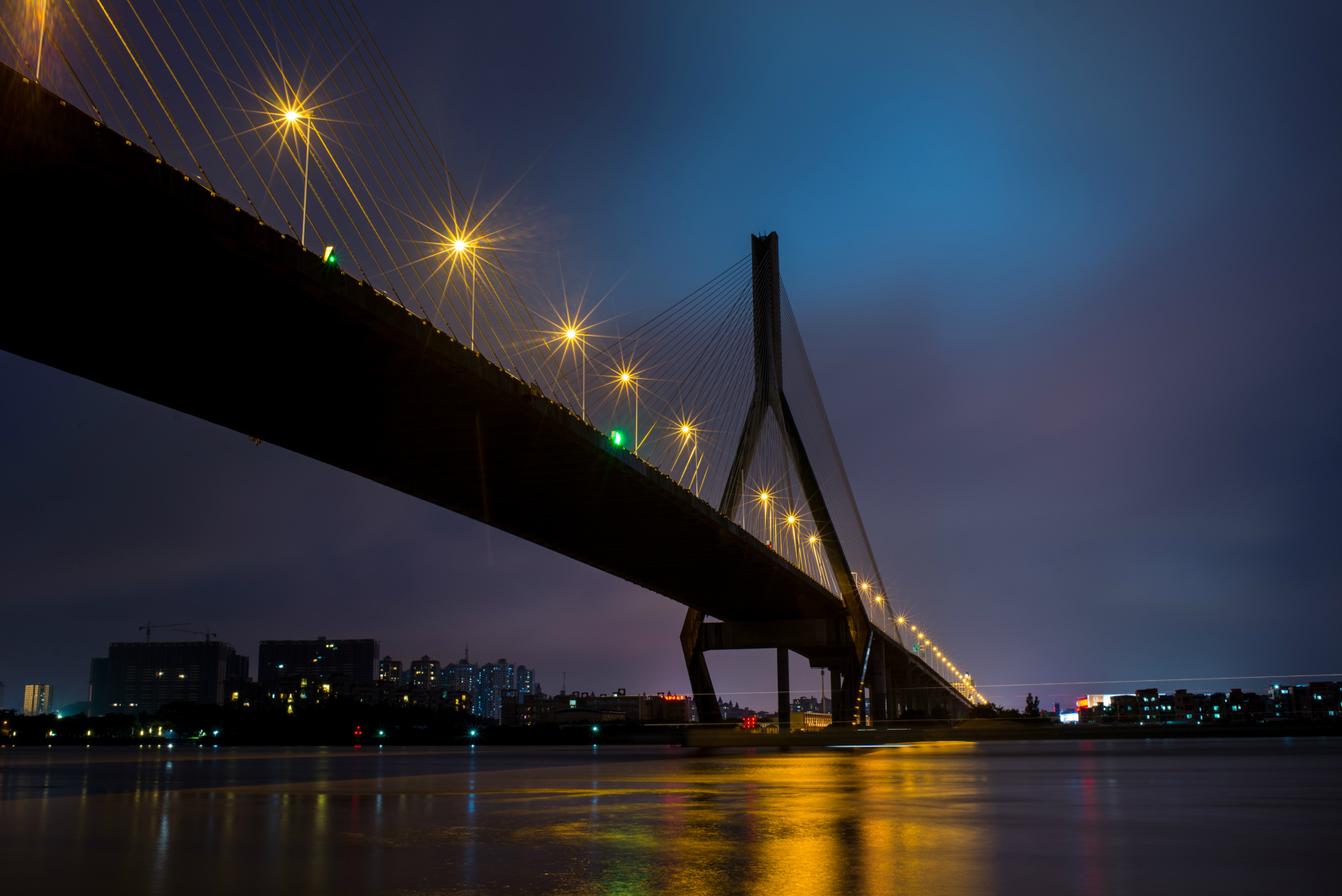  p>番禺大桥(panyu bridge)是中国广东省广州市境内一座连接 a target