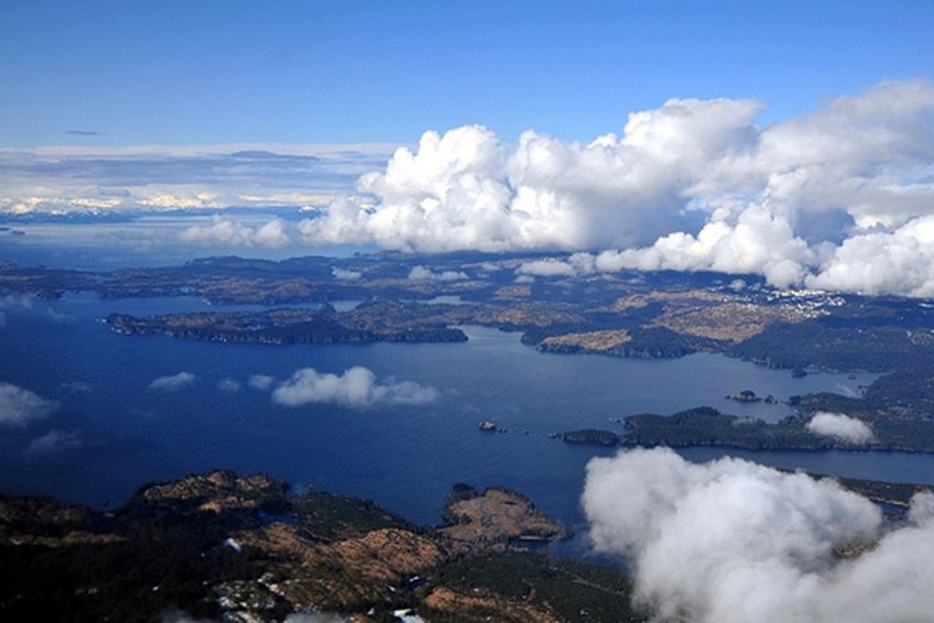  p>阿福格纳克岛(afognak island):是 a href="#" data-lemmaid="