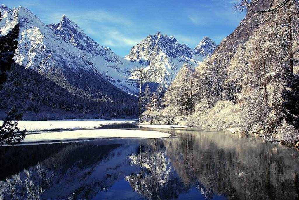 古尔沟神峰温泉