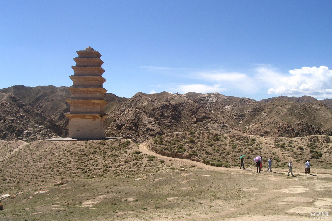  p>圣容寺塔,又称为"舍利塔",位于甘肃省金昌市 a target="_blank"