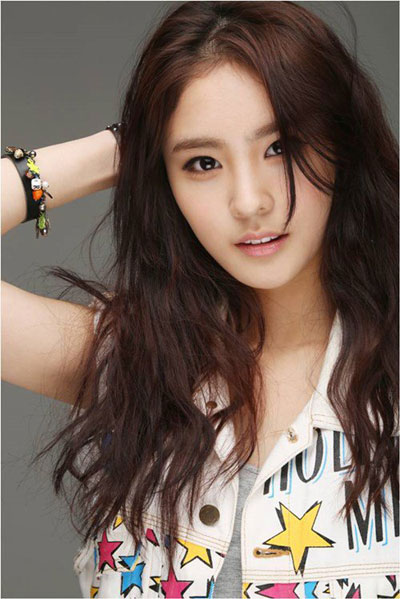  p>金娜贤(na hyun),1995年12月9日出生于韩国