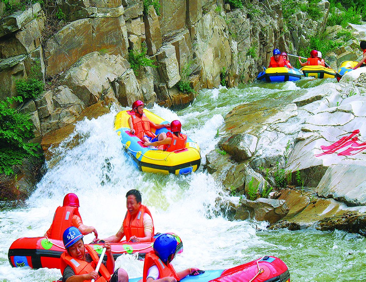  p data-id="gn5t9uiku4">架桑漂流是夏县中条山大峡谷生态旅游景区斥