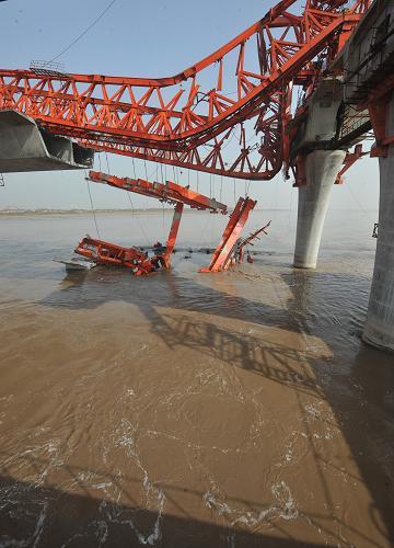 12·3浙江嘉绍大桥工地断塌事故