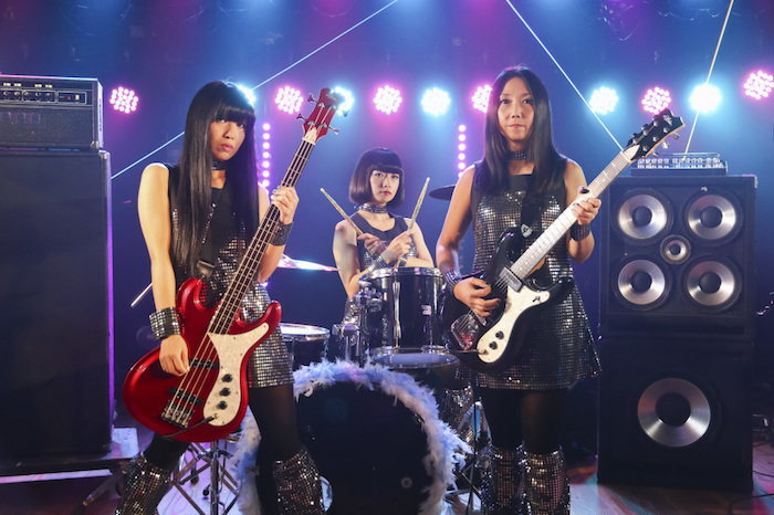  p data-id="gn6th5urgh">日本著名独立女子朋克乐队shonen knife即