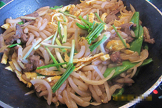 牛柳荷豆炒银针粉