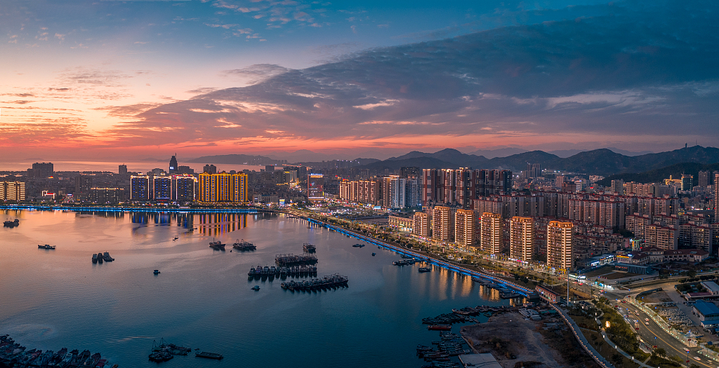 sya3gwv08vui"> span class="ref" data-ctrid="trfvb4dw3znz">汕尾市