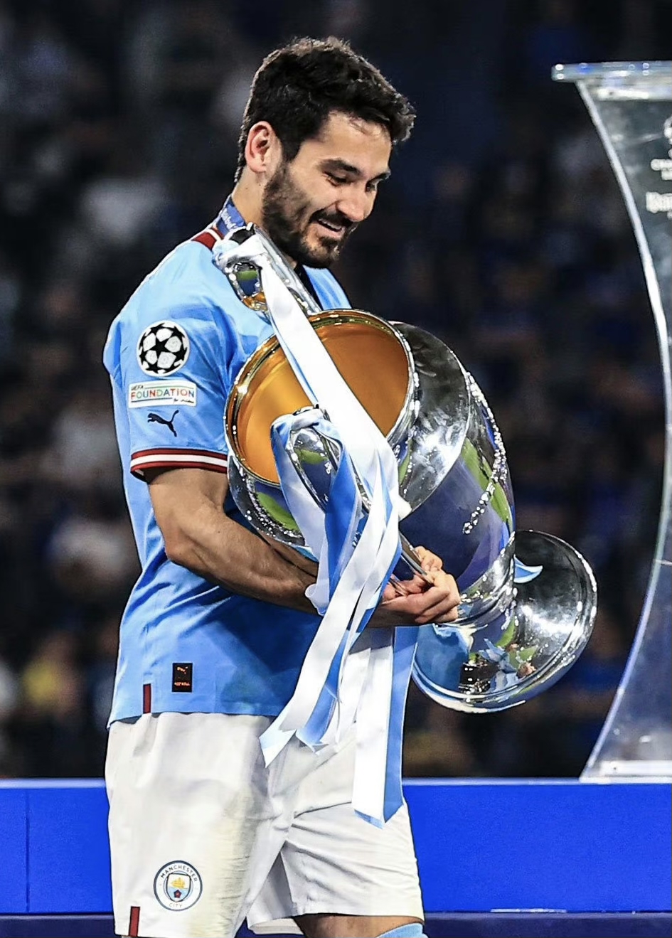 伊尔卡伊·京多安