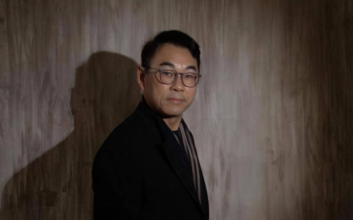 7iht567">戴志伟,原名戴志卫,tai chi wai,1960年8月出生于中国香港