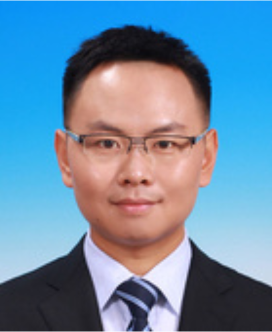 王冲,男,彝族,贵州威宁人,1987年5月出生,中共党员,研究生学历,清华