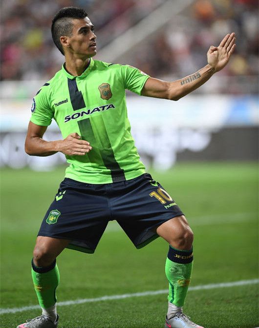 莱昂纳多·罗德里格斯·佩雷拉