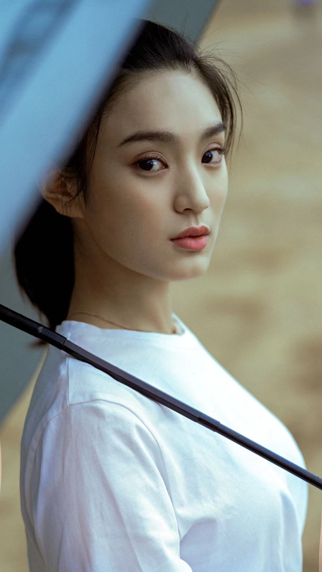  p>熊瑾怡,出生于江苏省泰州市,中国内地影视演员,戏曲演员,毕业于 a