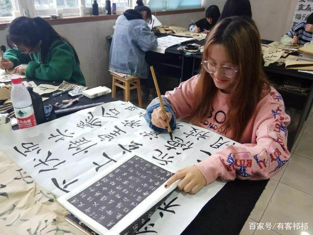 浅谈书法课：书法不是写字那么简单_百科TA说