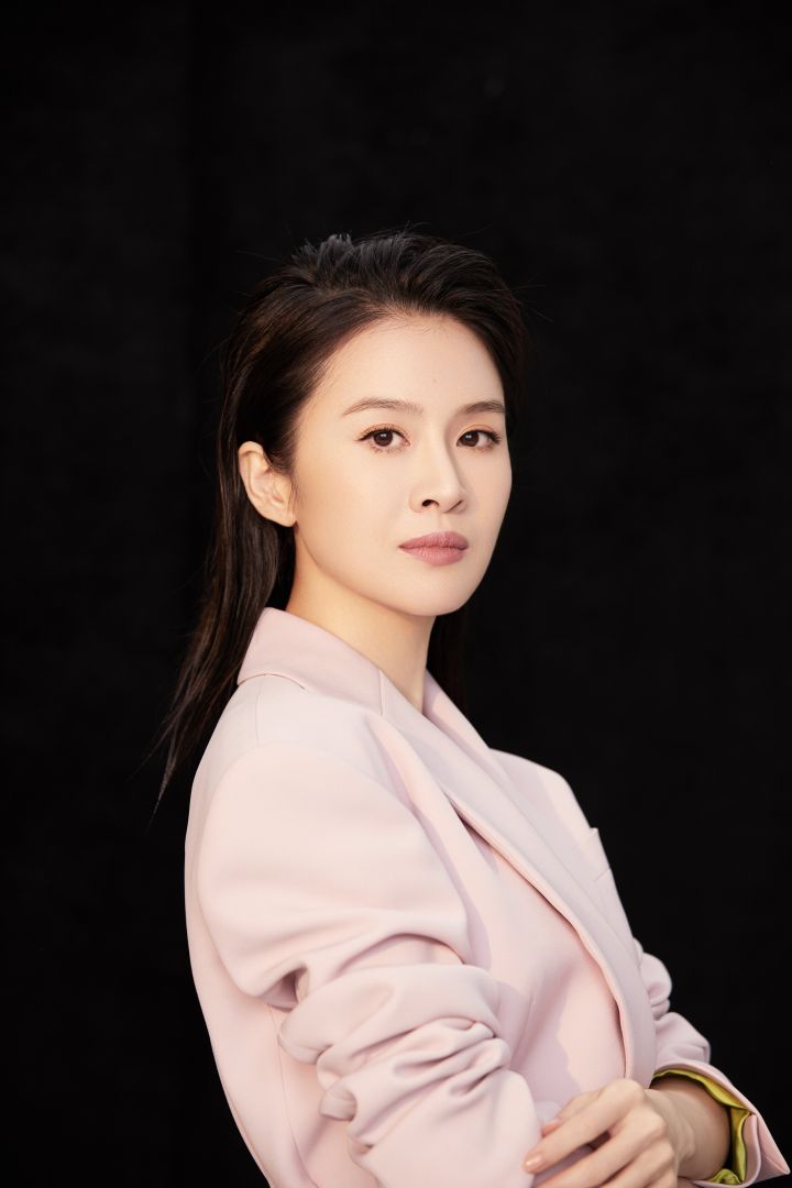  p data-id="go02jxv8ut">林一霆,原名"林伊婷",1988年11月25日出生于