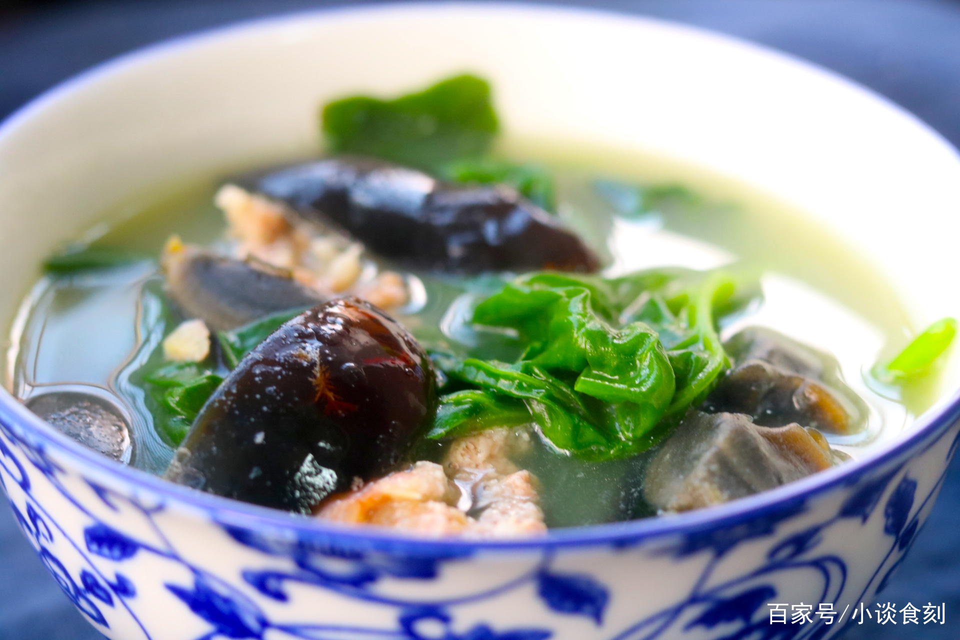 它是蔬菜界的榴莲，4块钱一斤，网友却说：吃着像鼻涕，难以下咽_百科TA说