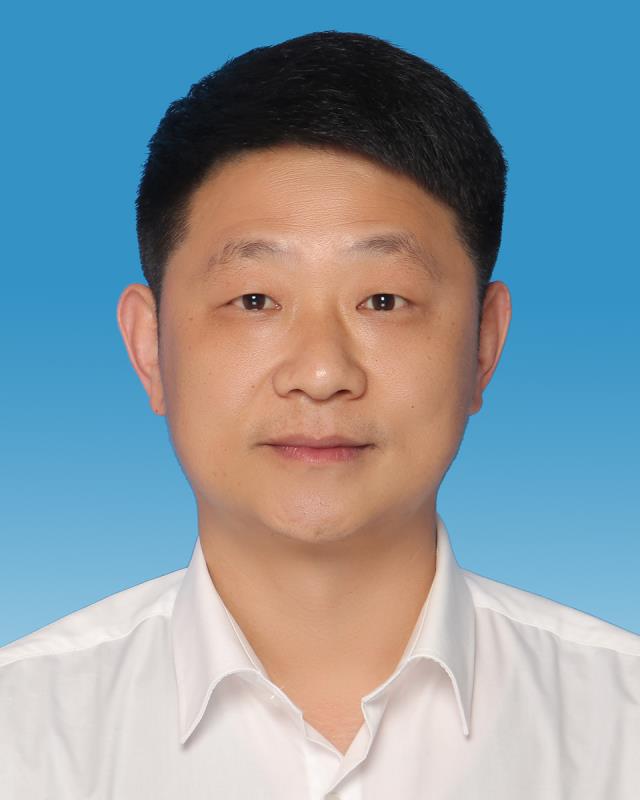 李军