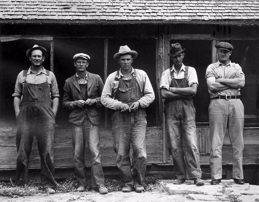 英国当了三百年世界霸主，是怎样被美国取而代之的？_百科TA说