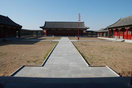  p data-id="go01cmq7cr">王爷府历史博物馆,位于 a target="_blank"