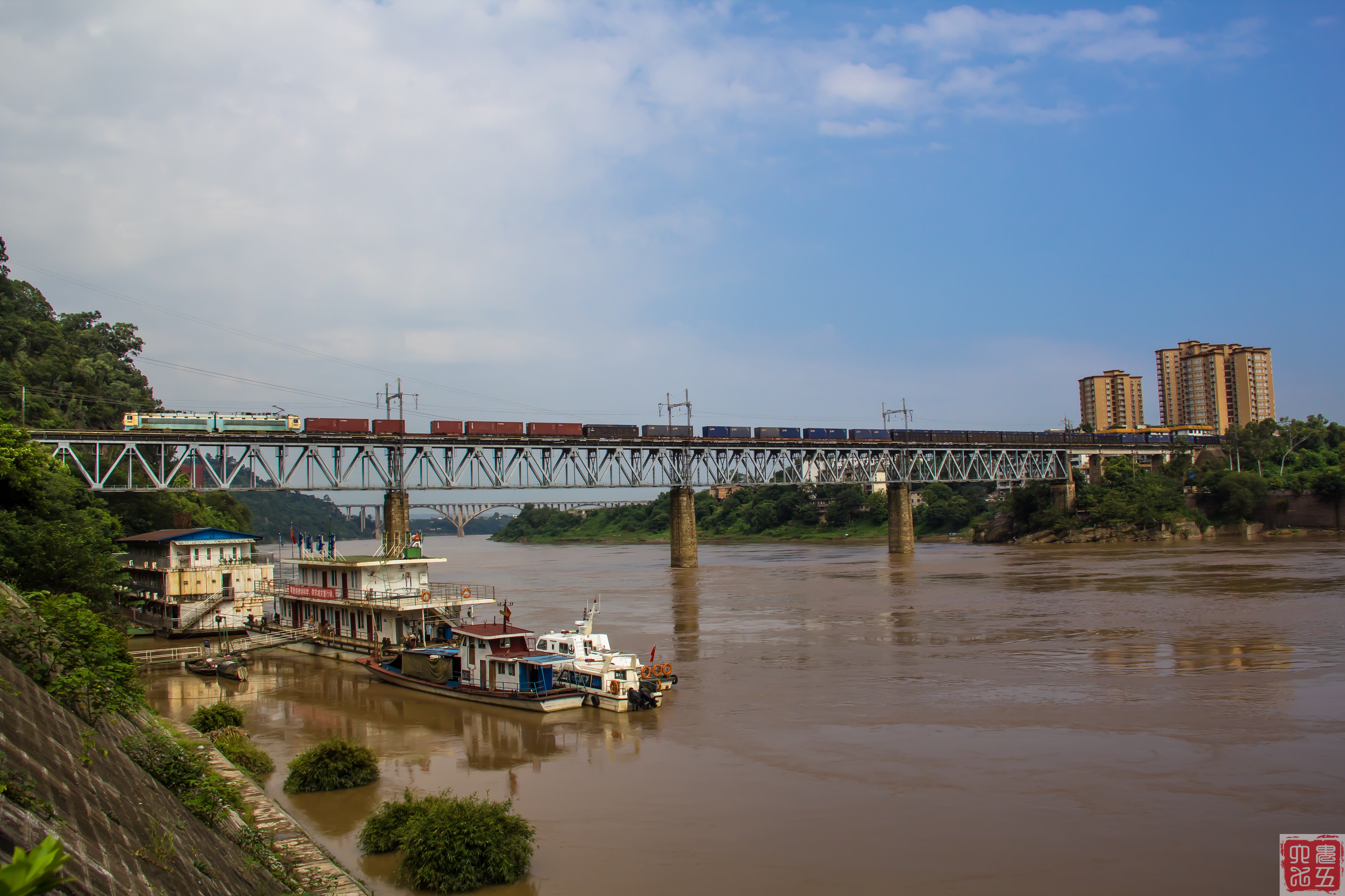 宜宾岷江铁路大桥