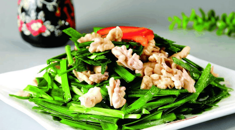 韭菜炒核桃